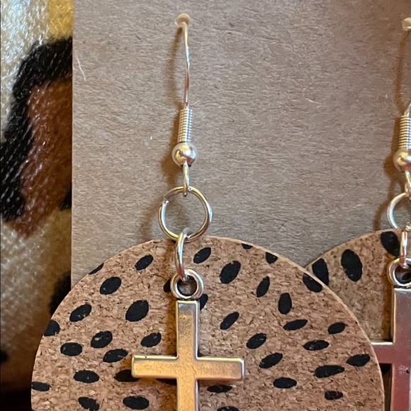 Cheetah Print Cork Accent With Cross Earrings - Picture 3 of 3